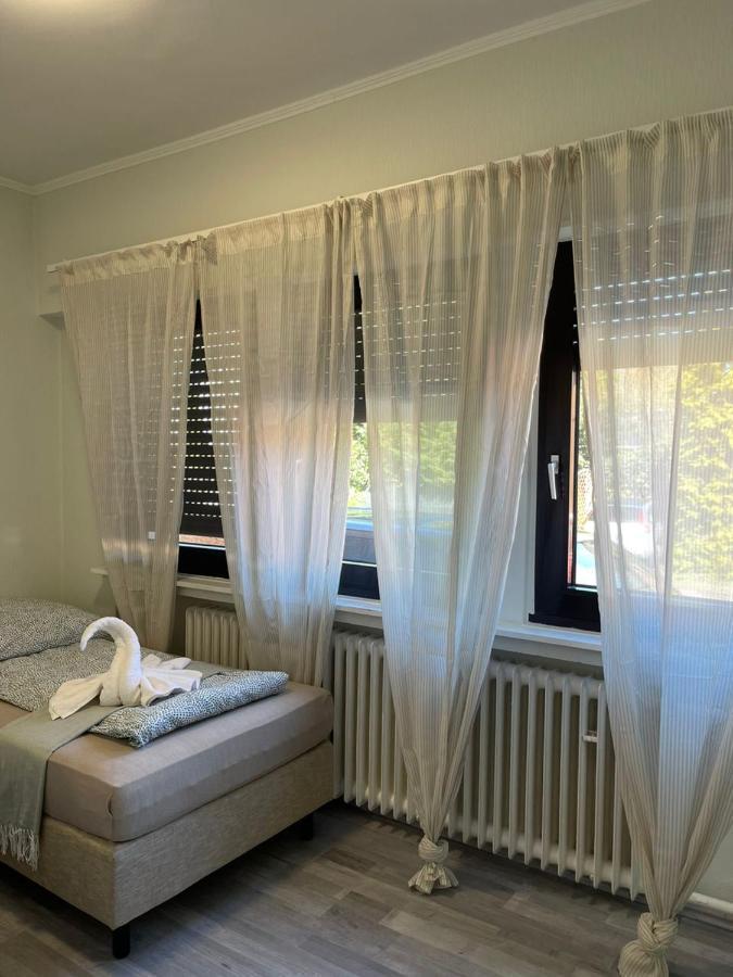 Comfortable Shared Apartment With Private Room In Wesseling Exterior photo