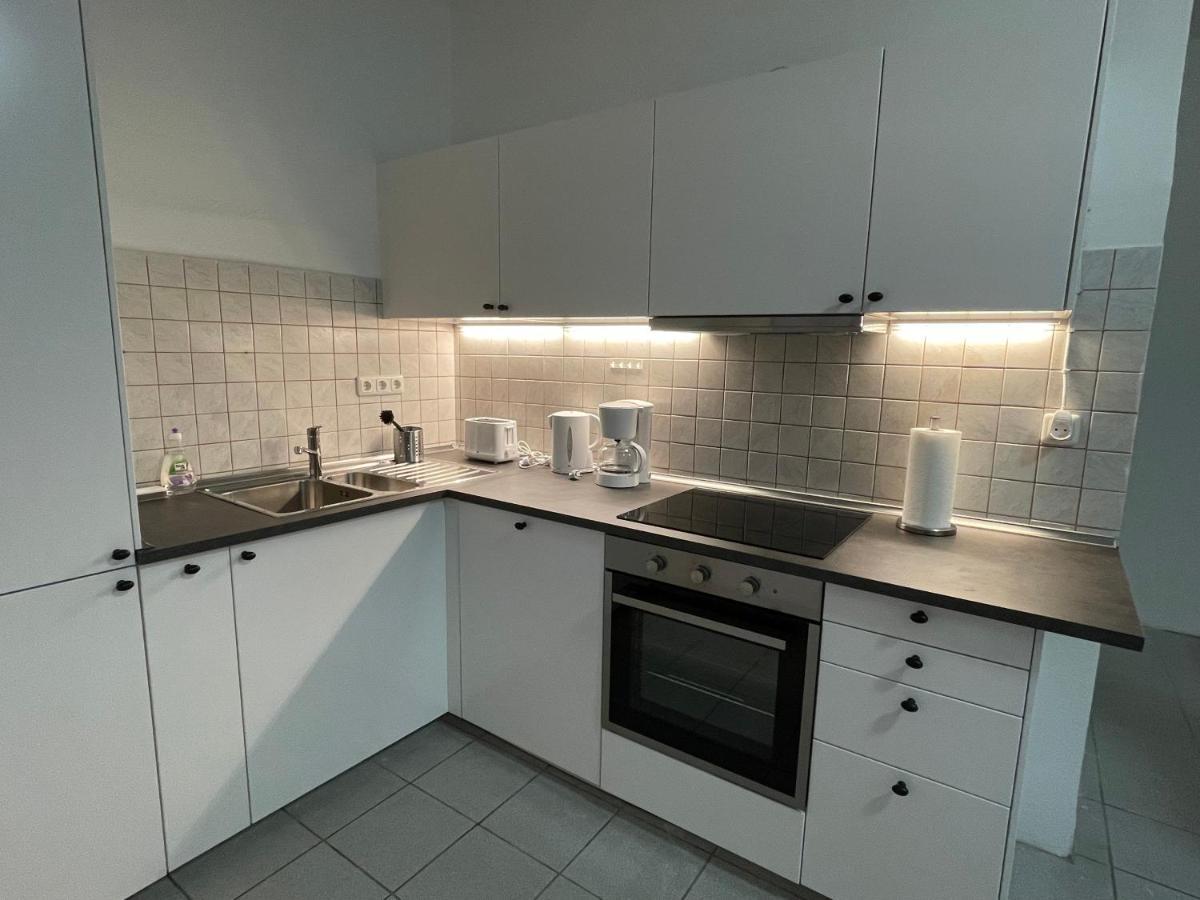 Comfortable Shared Apartment With Private Room In Wesseling Exterior photo