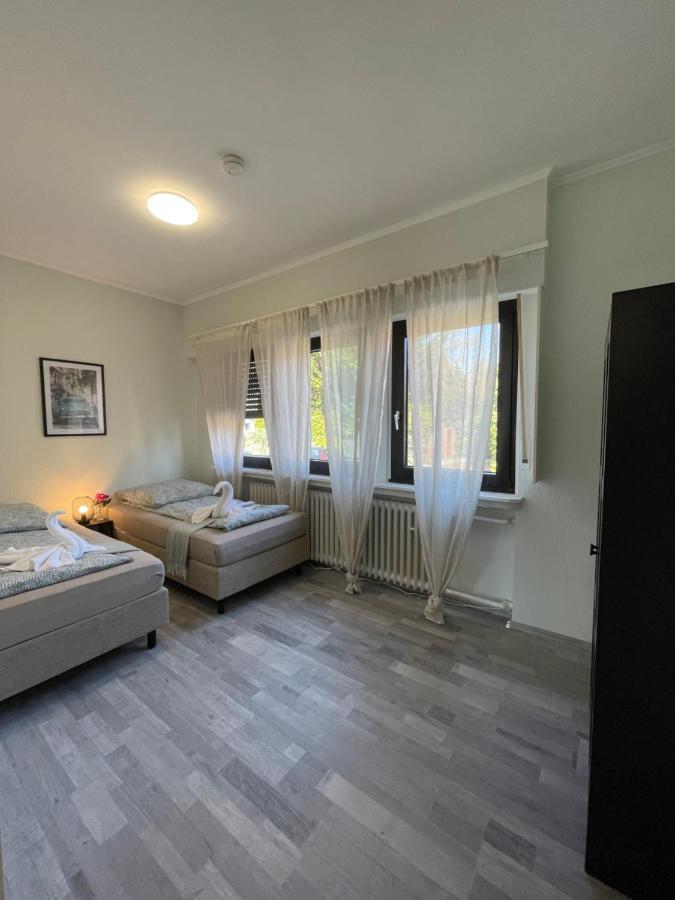 Comfortable Shared Apartment With Private Room In Wesseling Exterior photo