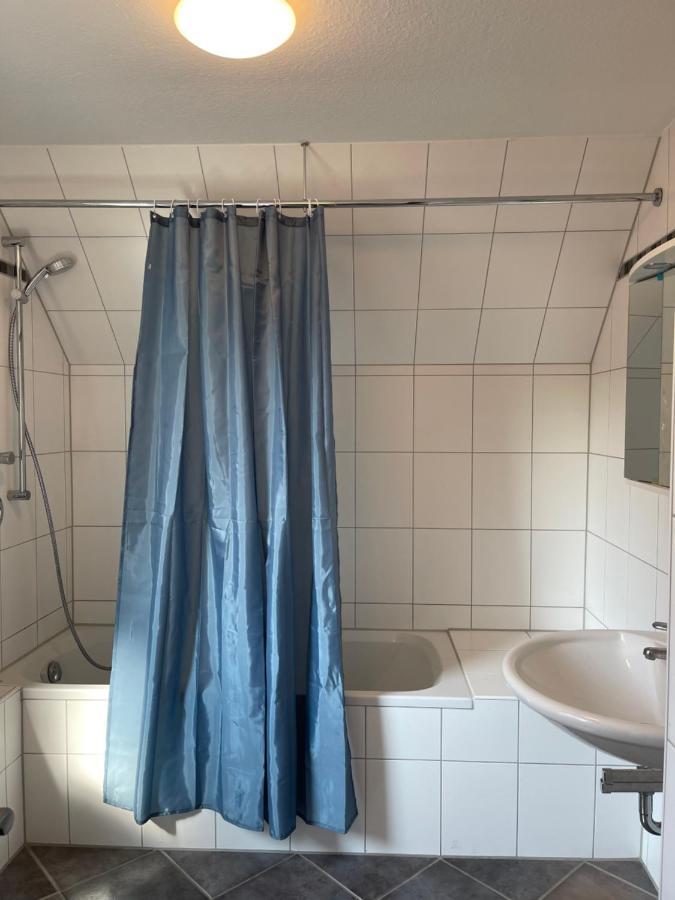 Comfortable Shared Apartment With Private Room In Wesseling Exterior photo